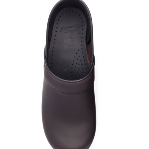 DANSKO Professional Clog - Antique Brown Oiled Clog - Picture 2 of 6